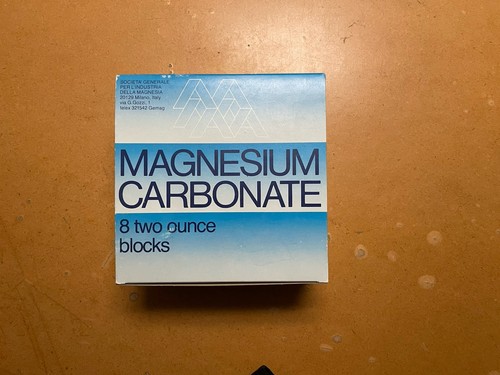 Magnesiaziegel karton mit - magnesiaziegel,